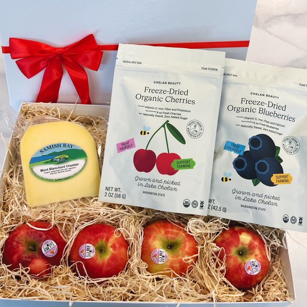 Hopelessly Devoted Organic Fruit Gift Box