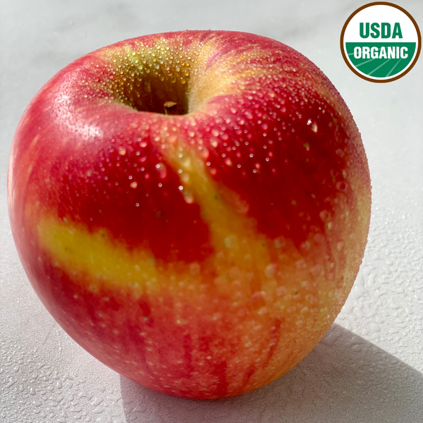 Organic Pinova Apples